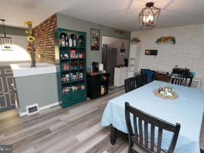 3652 E Crown Avenue, Philadelphia PA 19114