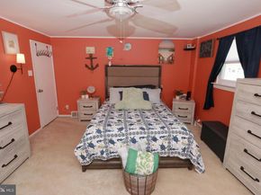 3652 E Crown Avenue, Philadelphia PA 19114