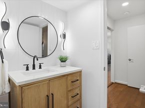 103 Saratoga Way NE, Vienna VA 22180