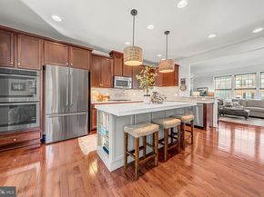 20212 Center Brook Square, Sterling VA 20165