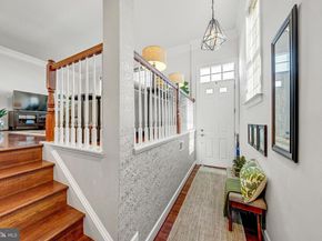 20212 Center Brook Square, Sterling VA 20165