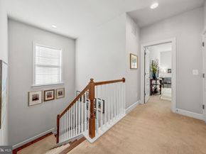20212 Center Brook Square, Sterling VA 20165