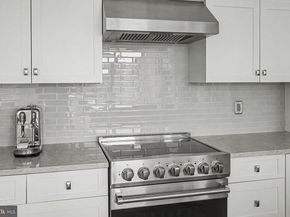 202-210 W Rittenhouse Square 1808, Philadelphia PA 19103