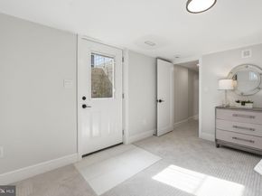 7109 Idylwood Road, Falls Church VA 22043