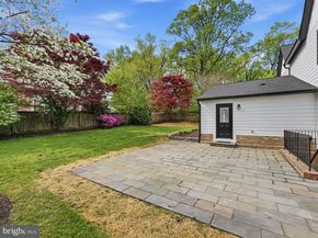 7109 Idylwood Road, Falls Church VA 22043