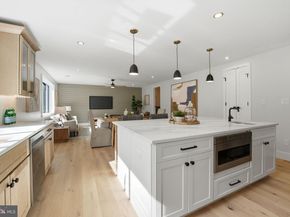 7109 Idylwood Road, Falls Church VA 22043