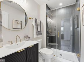 7109 Idylwood Road, Falls Church VA 22043