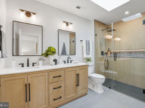 7109 Idylwood Road, Falls Church VA 22043
