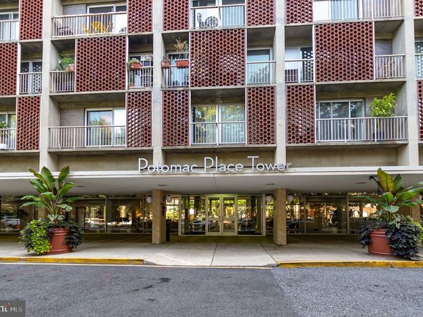 800 4TH Street SW N322, Washington DC 20024