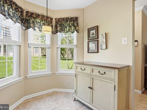 1014 Barry Court, Holland PA 18966
