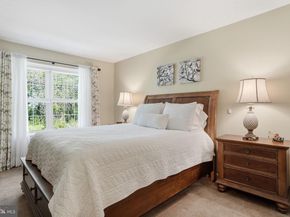 1014 Barry Court, Holland PA 18966