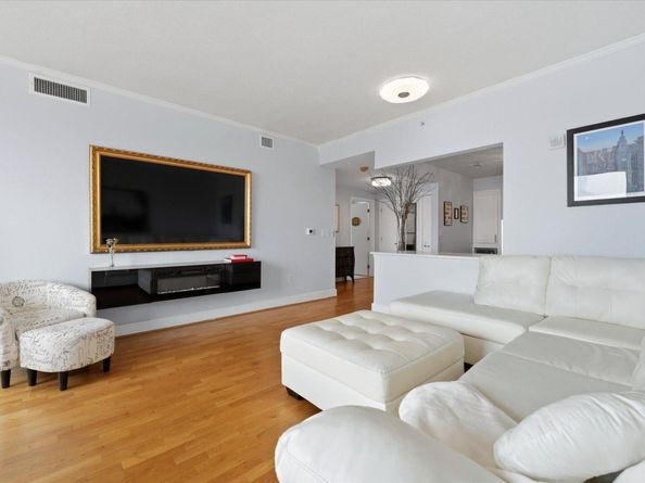 717 S Christopher Columbus Boulevard 1405, Philadelphia PA 19147