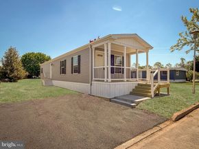 3402 Clayton Drive, Morrisville PA 19067