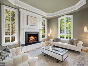 4614 36TH Street N, Arlington VA 22207