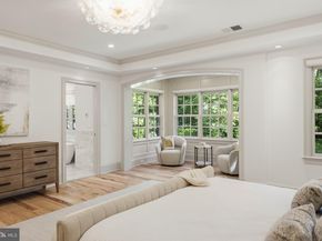4614 36TH Street N, Arlington VA 22207