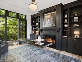 4614 36TH Street N, Arlington VA 22207