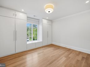 4614 36TH Street N, Arlington VA 22207