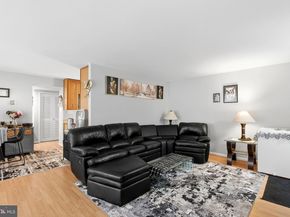 5851 Quantrell Avenue 109, Alexandria VA 22312