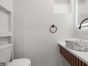895 N 66TH Street, Philadelphia PA 19151