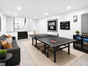 895 N 66TH Street, Philadelphia PA 19151