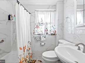 312 Glenwood Circle, Darby PA 19023