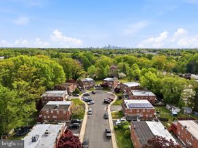312 Glenwood Circle, Darby PA 19023