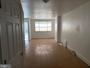 913 Mcclellan Street, Philadelphia PA 19148