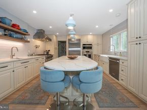 945 Lafayette Road, Bryn Mawr PA 19010