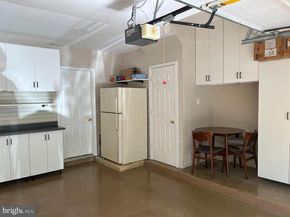 9574 Lagersfield Circle, Vienna VA 22181