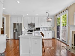 9574 Lagersfield Circle, Vienna VA 22181