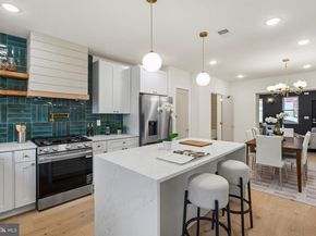 1530 N Lawrence Street, Philadelphia PA 19122