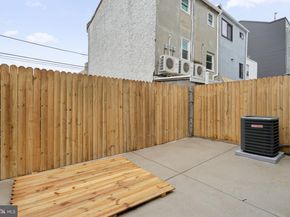 1530 N Lawrence Street, Philadelphia PA 19122