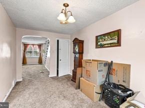 1318 Wycombe Avenue, Darby PA 19023
