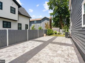 6634 Harriett Street, Falls Church VA 22042
