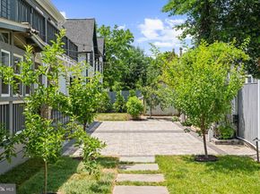 6634 Harriett Street, Falls Church VA 22042