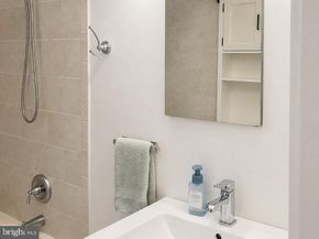 2047 Walnut Street, Holmes PA 19043