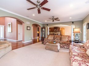 25 Bridgetown Pike, Feasterville Trevose PA 19053