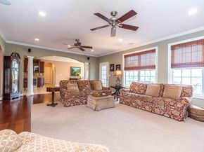 25 Bridgetown Pike, Feasterville Trevose PA 19053