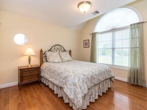 25 Bridgetown Pike, Feasterville Trevose PA 19053