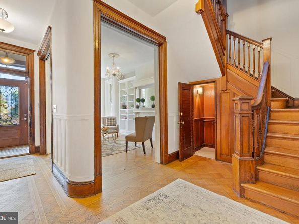 2724 13TH Street NW, Washington DC 20009