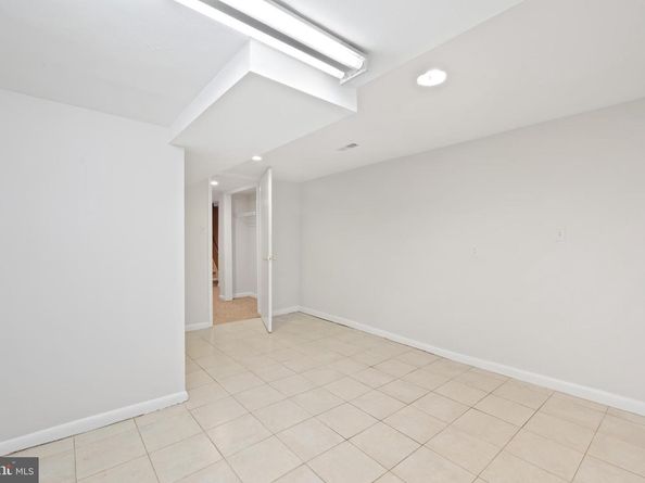 2724 13TH Street NW, Washington DC 20009
