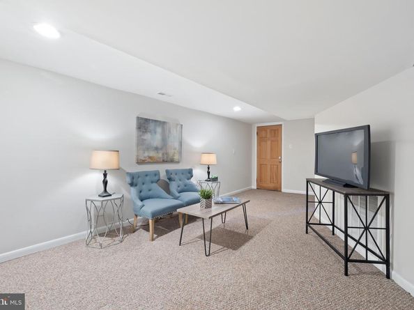 2724 13TH Street NW, Washington DC 20009