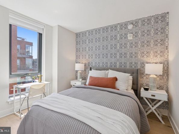 1211 Van Street SE 1003, Washington DC 20003
