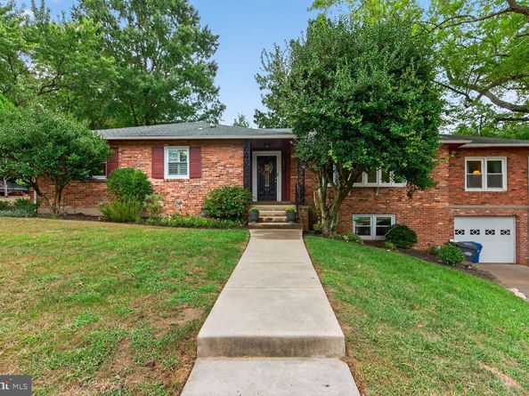 4004 David Lane, Alexandria VA 22311