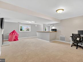 4004 David Lane, Alexandria VA 22311