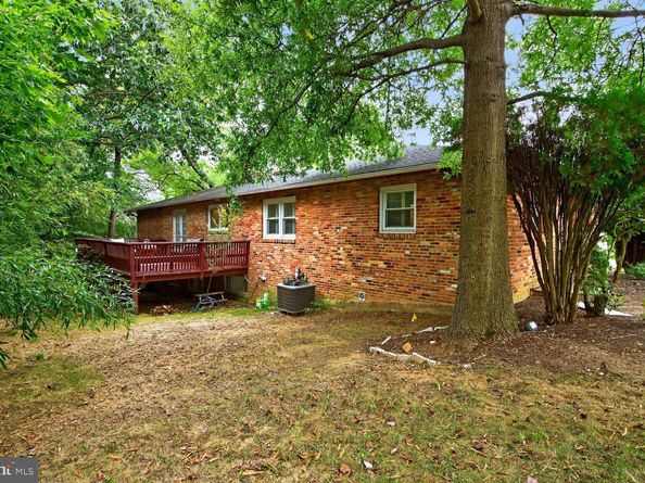 4004 David Lane, Alexandria VA 22311