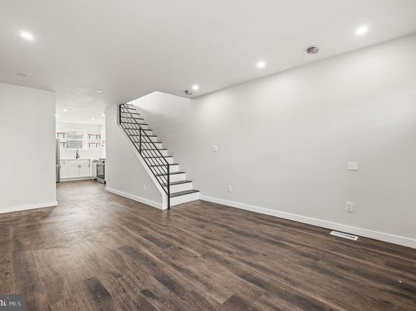 1228 S Harmony Street, Philadelphia PA 19146