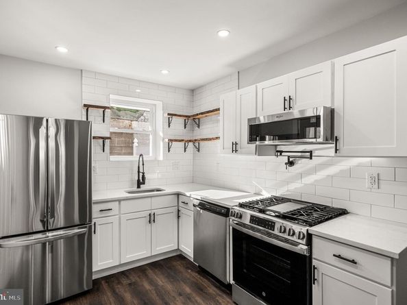1228 S Harmony Street, Philadelphia PA 19146