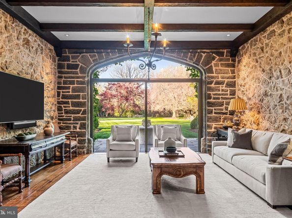 56 Crosby Brown Road, Gladwyne PA 19035
