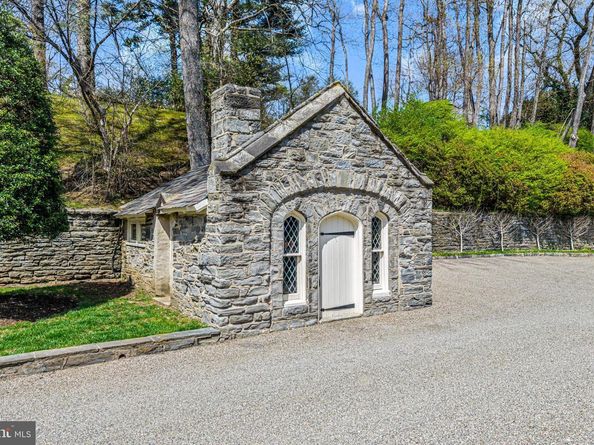 56 Crosby Brown Road, Gladwyne PA 19035